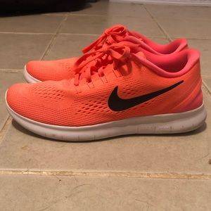 Nike Free Shoes - Women’s Size 7.5